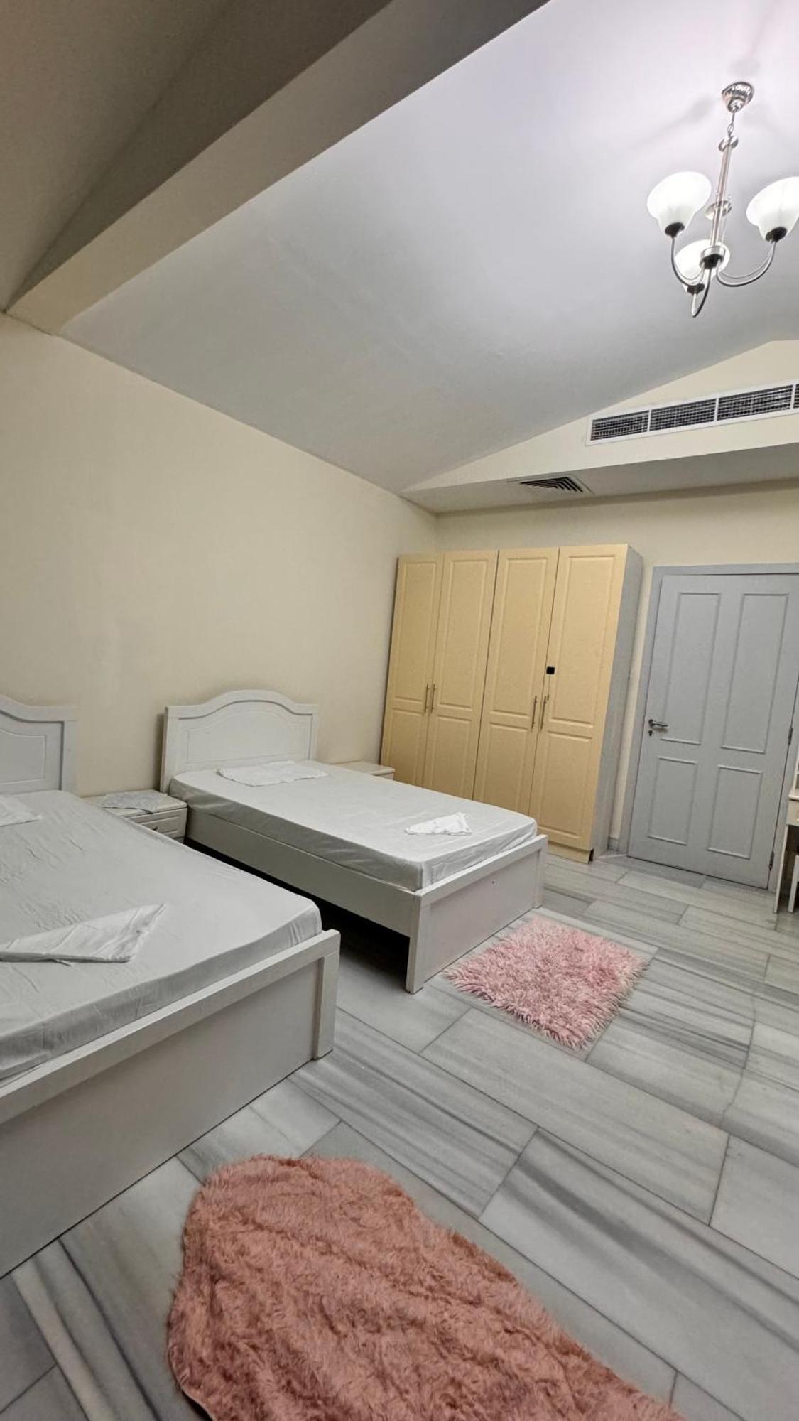 Hotel White House Dubai Esterno foto