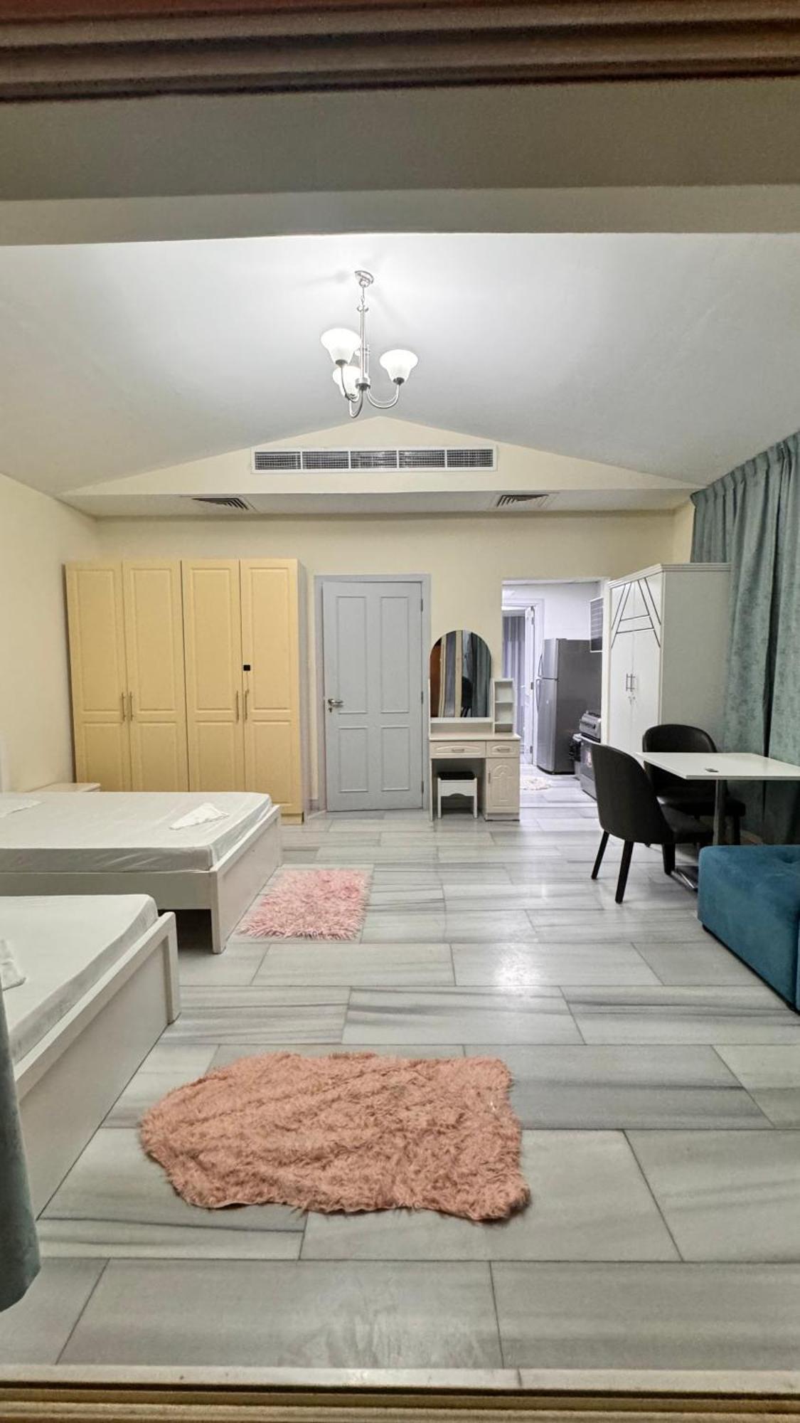 Hotel White House Dubai Esterno foto