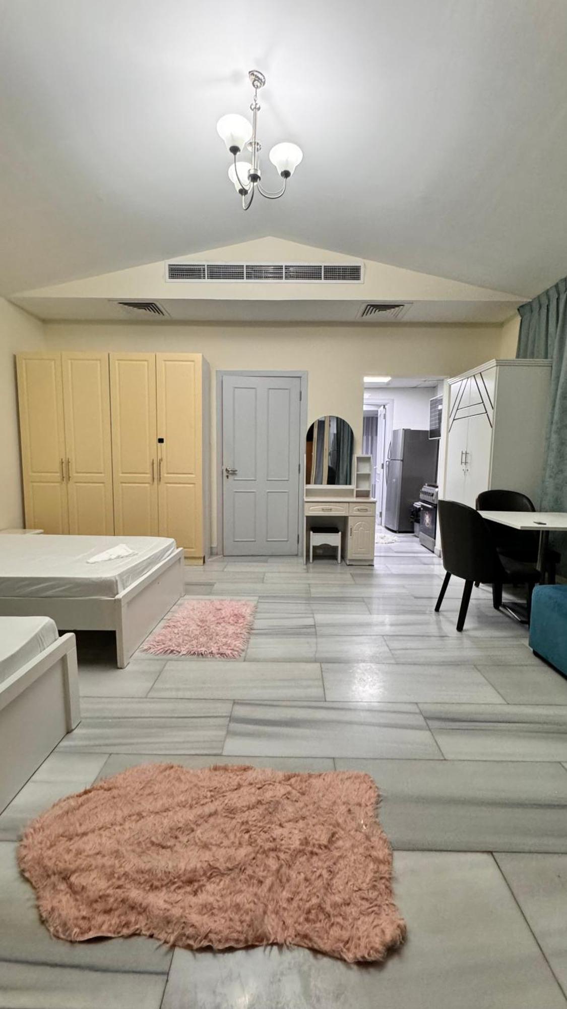 Hotel White House Dubai Esterno foto